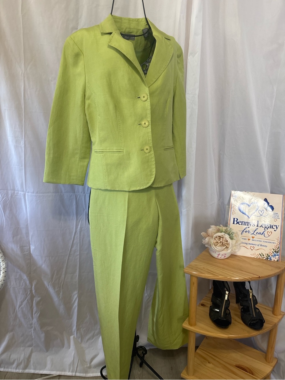 Kate Hill Lime Green Women's Two-Piece Pantsuit